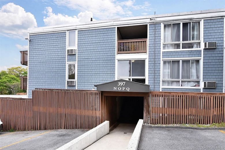 397 N Broadway #1Q