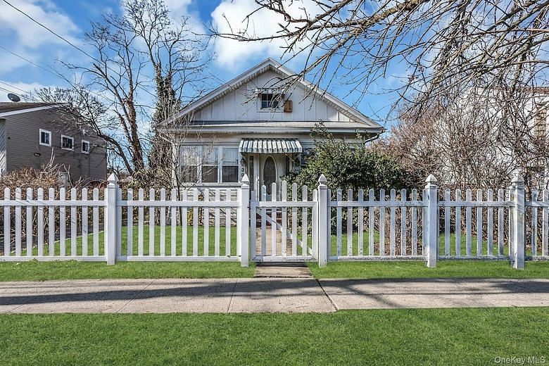 398 Babylon Turnpike