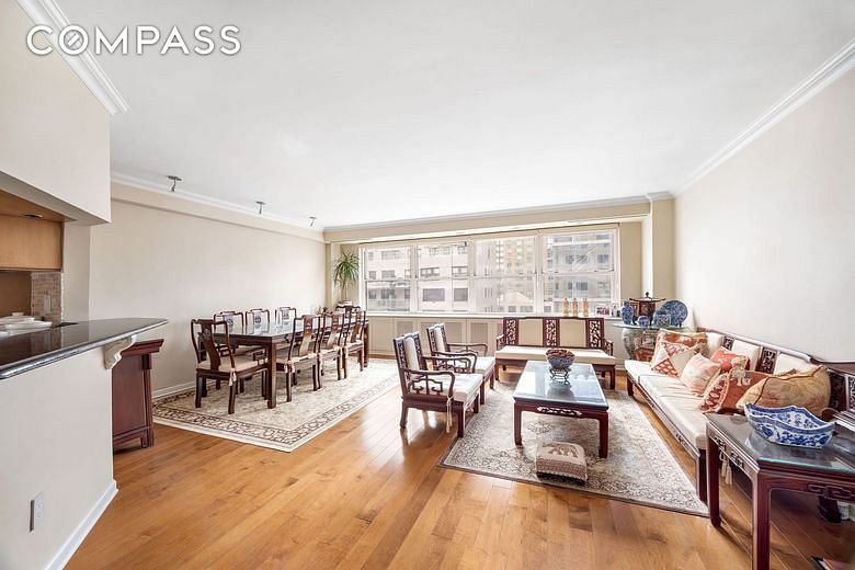399 East 72nd Street #15A