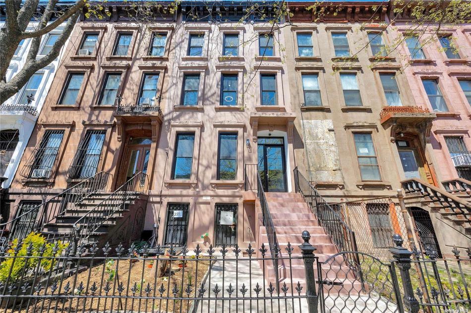 Image 1 of 33 for 399 Madison Street in Brooklyn, Bedford-Stuyvesant, NY, 11221