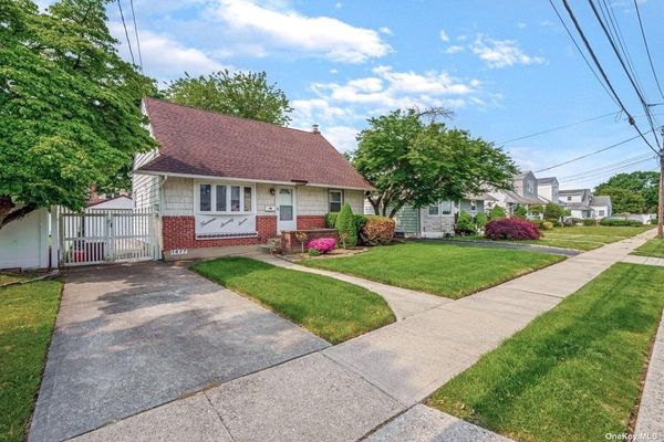 Image 1 of 18 for 1477 Clay Street in Long Island, Elmont, NY, 11003