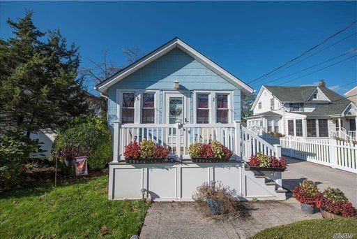 Image 1 of 29 for 217 S Bayview Avenue in Long Island, Amityville, NY, 11701