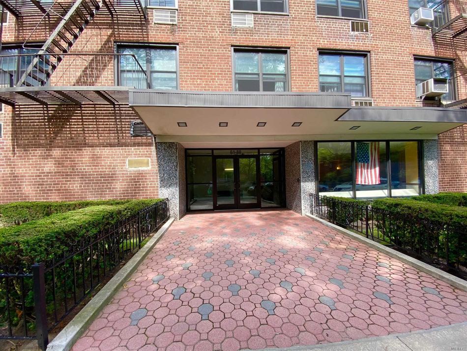 Image 1 of 29 for 61-88 Dry Harbor Road #3E in Queens, Middle Village, NY, 11379