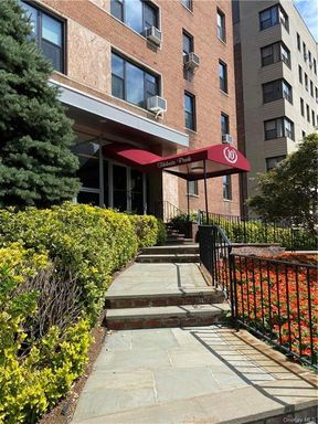 Image 1 of 20 for 10 N Broadway #1C in Westchester, White Plains, NY, 10601