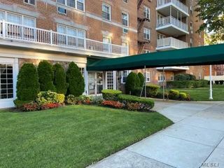 Image 1 of 31 for 85-09 151st Avenue #1M in Queens, Howard Beach, NY, 11414