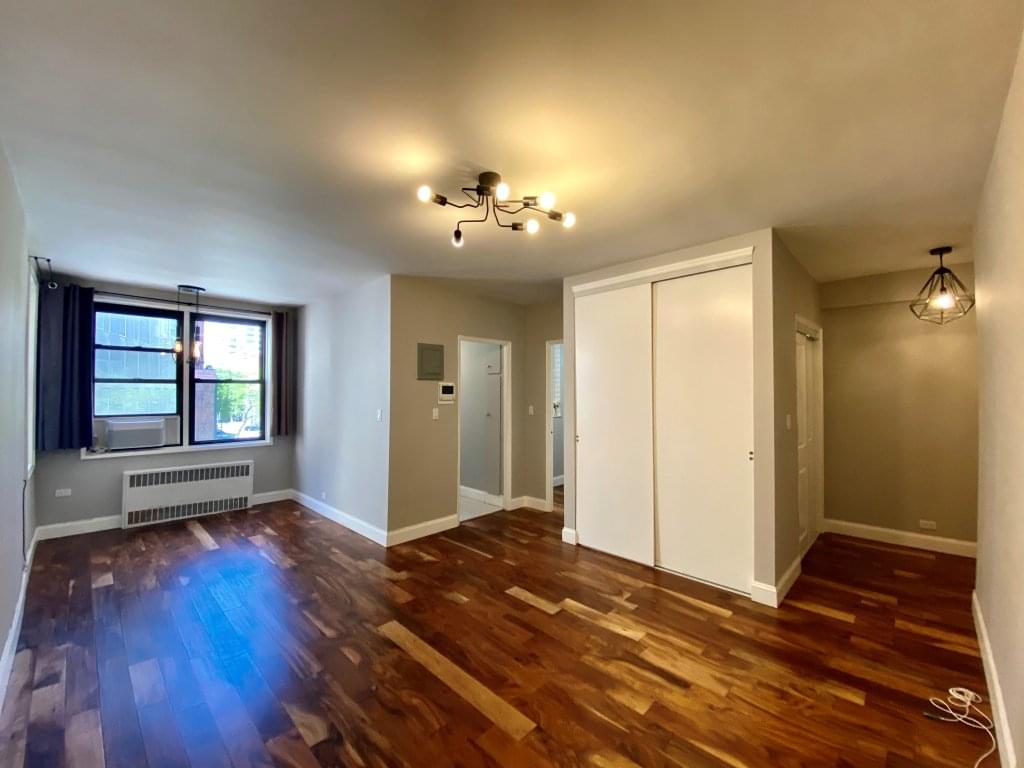 242 East 38th Street #4A in Manhattan, NEW YORK, NY 10016