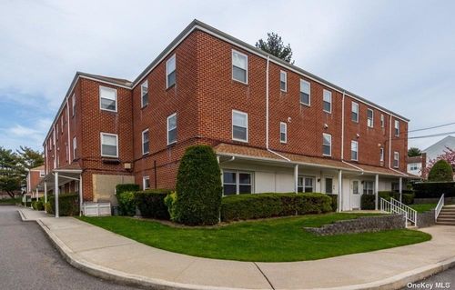 Image 1 of 19 for 67-43 Cloverdale Lane #169 in Queens, Oakland Gardens, NY, 11364