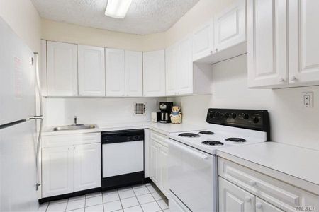 Image 1 of 18 for 167-05 12th Avenue #7B in Queens, Beechhurst, NY, 11357
