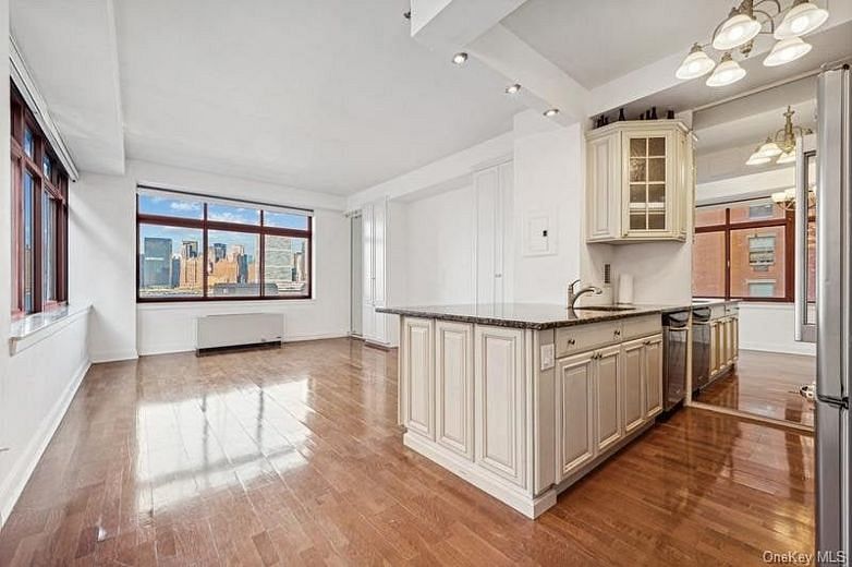 4-74 48th Avenue #5A