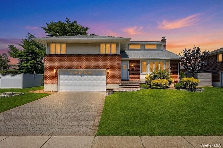4 Balsam Drive