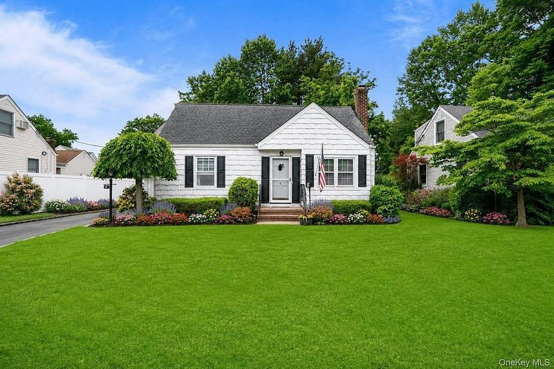 4 Birch Place