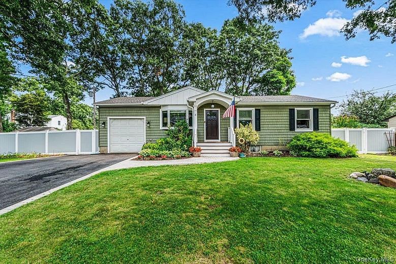 4 Coleman Avenue