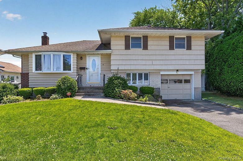 4 Gates Avenue