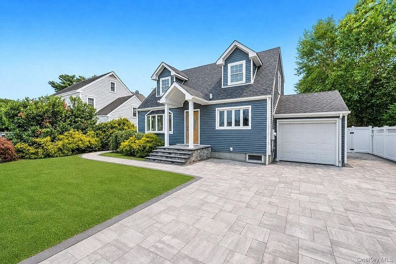 4 Hicks Circle