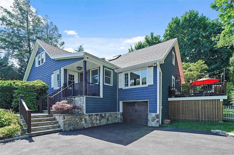 4 McKinley Place