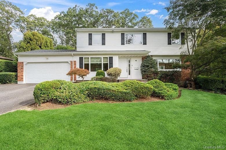 4 Newport Drive
