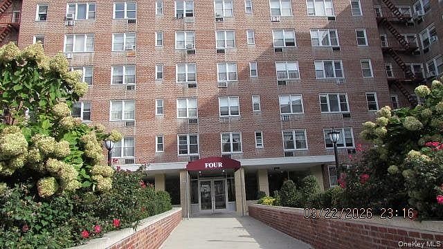 4 Sadore Lane #7J