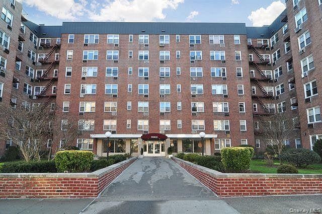 4 Sadore Lane #7M