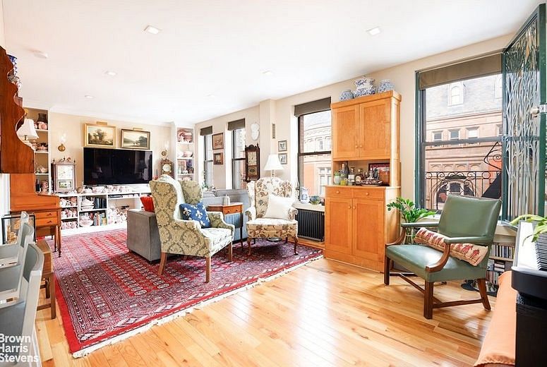 4 West 105th Street #4C