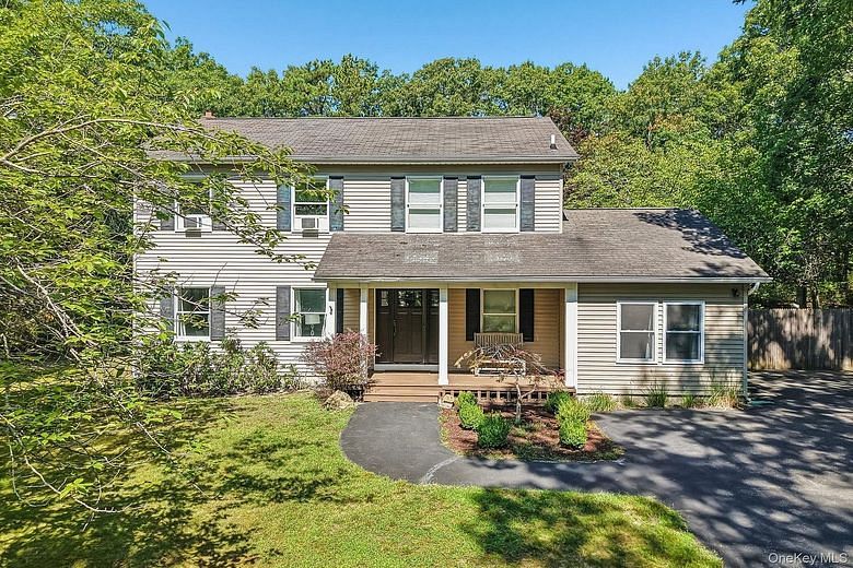 4 Wooded Lane