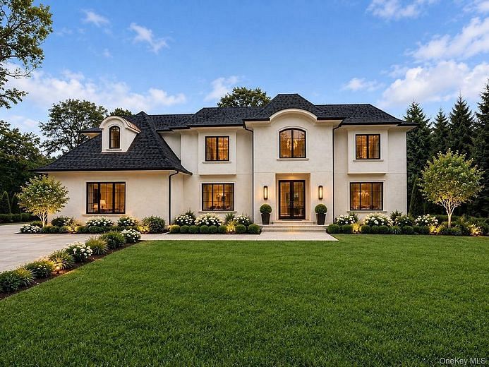 4 Woods End Road S