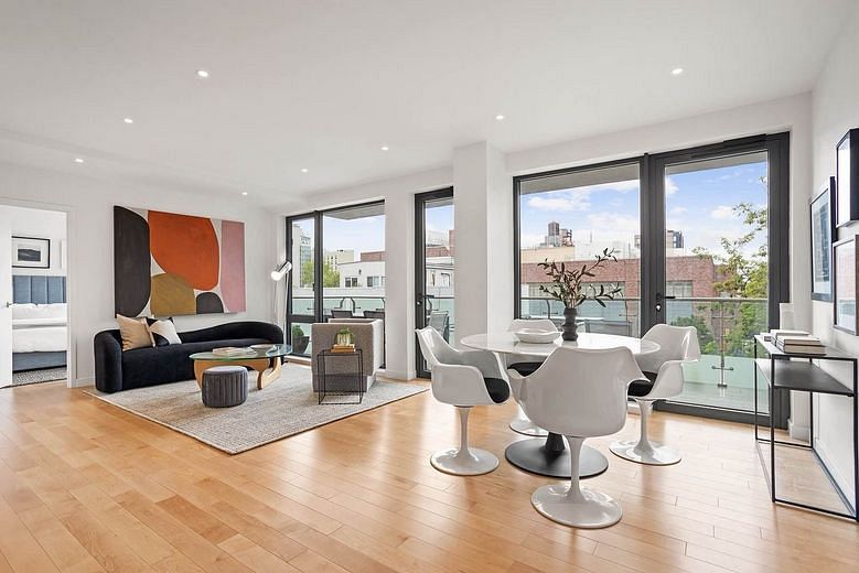 40-21 27th Street #5B