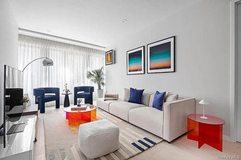 40-22 61st Street #2E