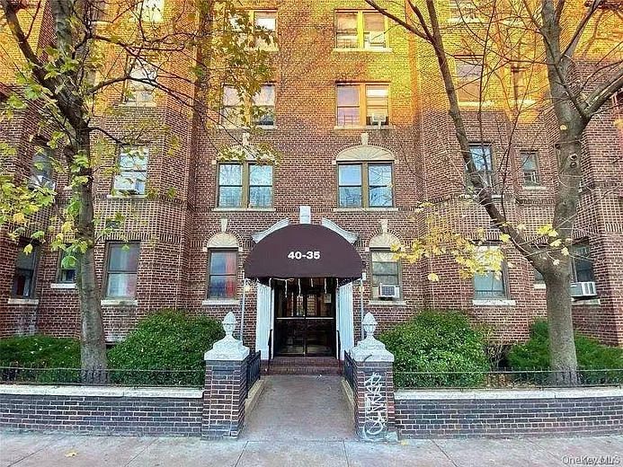 40-35 Ithaca Street #3D