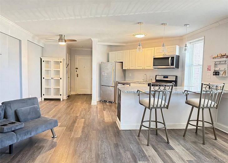 40 Davenport Avenue #1L