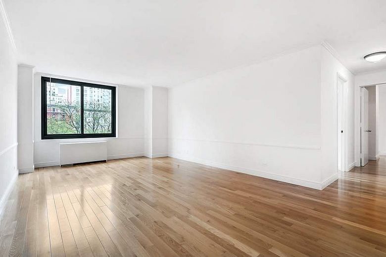 40 East 94th Street #3E