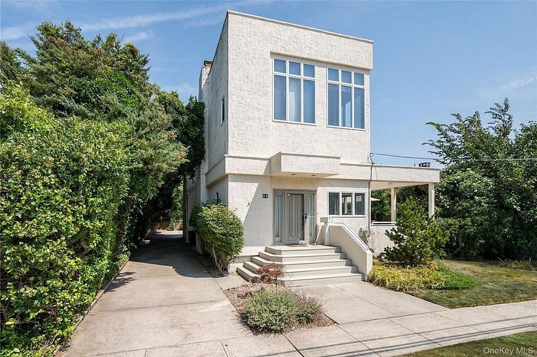 40 Fulton Avenue
