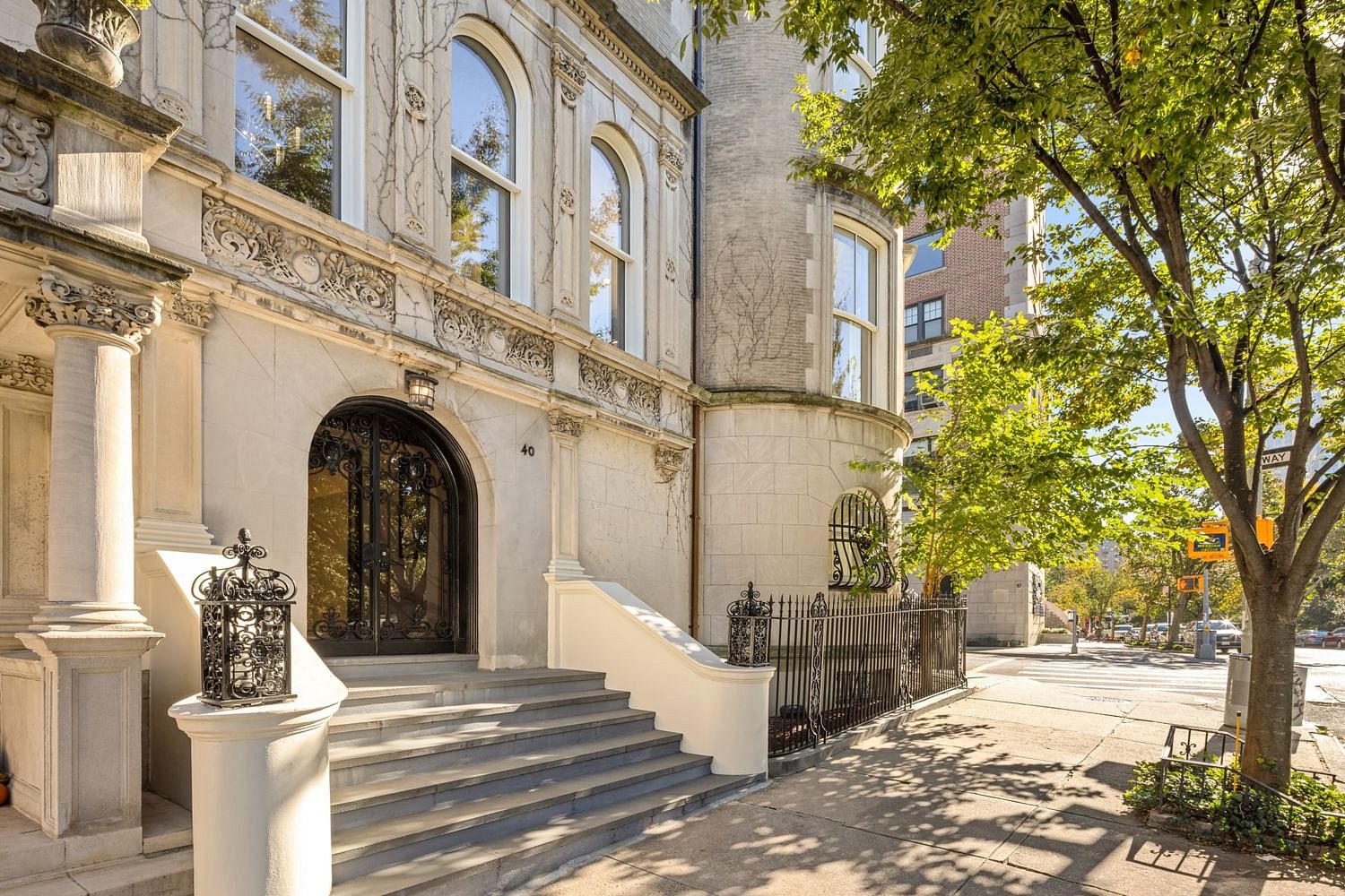 40 Riverside Drive