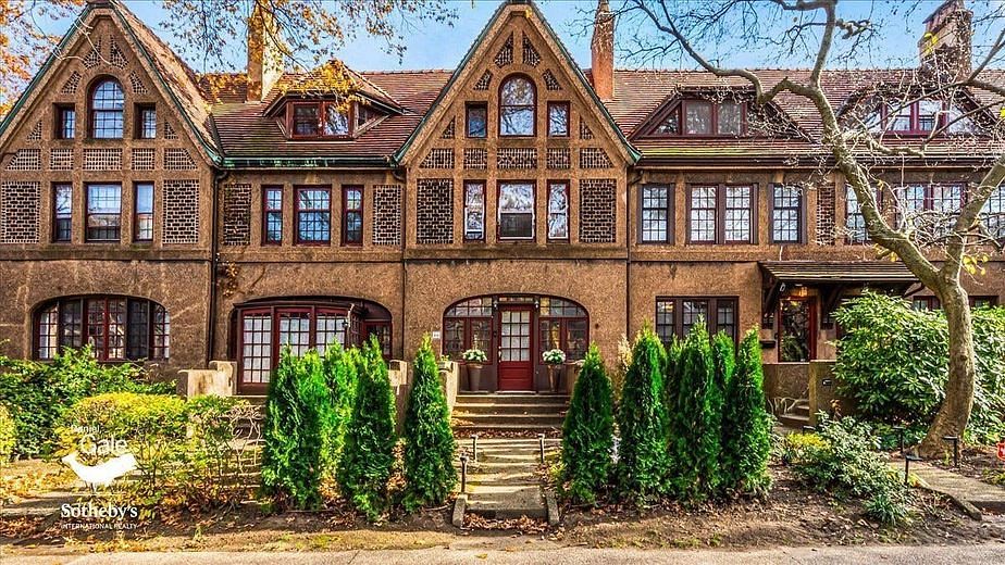 40 Slocum Crescent #HOUSE