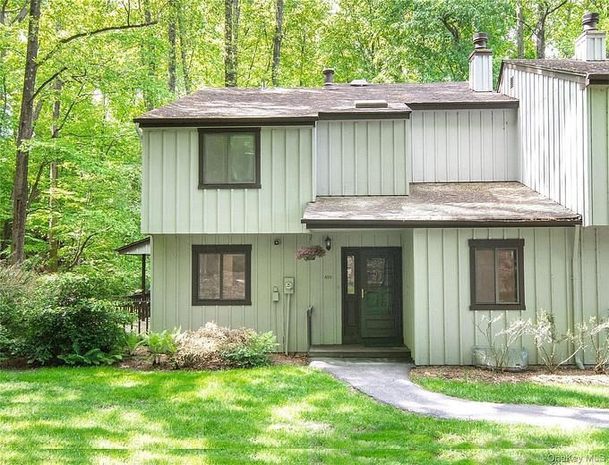 400 Birch Lane #400