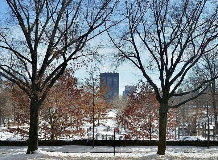 400 Central Park West #2R