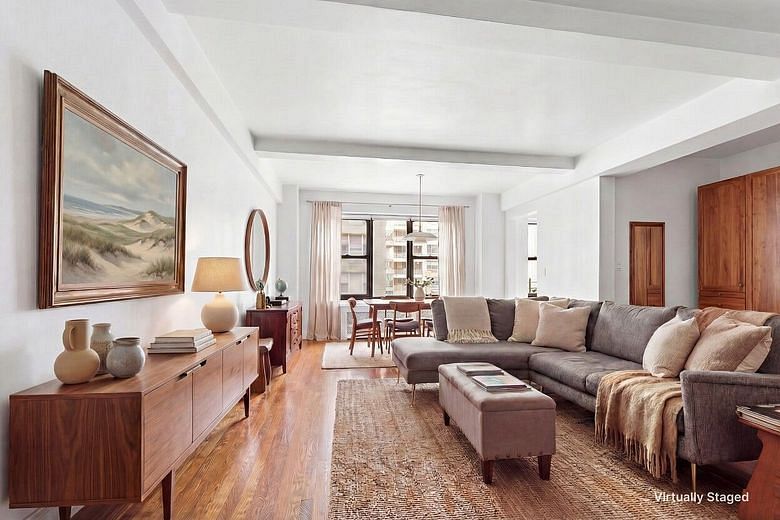 400 East 52nd Street #4B