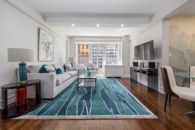 400 East 52nd Street #7J