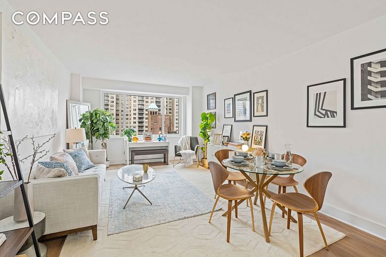 400 East 54th Street #22D