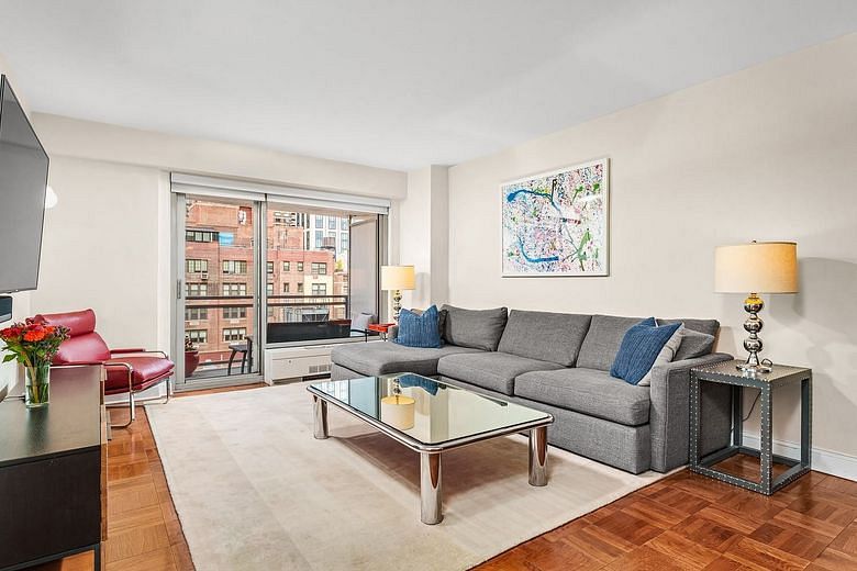 400 East 56th Street #17G