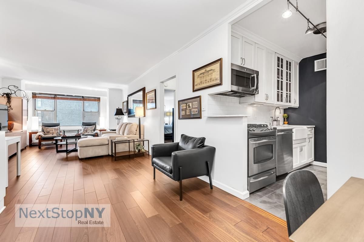 Image 1 of 16 for 400 East 56th Street #8S in Manhattan, New York, NY, 10022