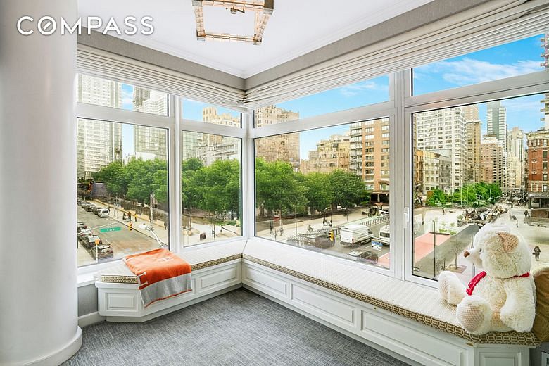 400 East 67th Street #3CD