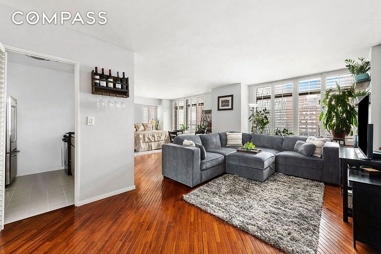 400 East 70th Street #1108