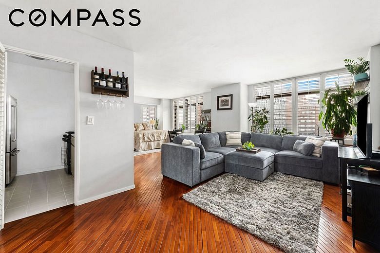 400 East 70th Street #1108