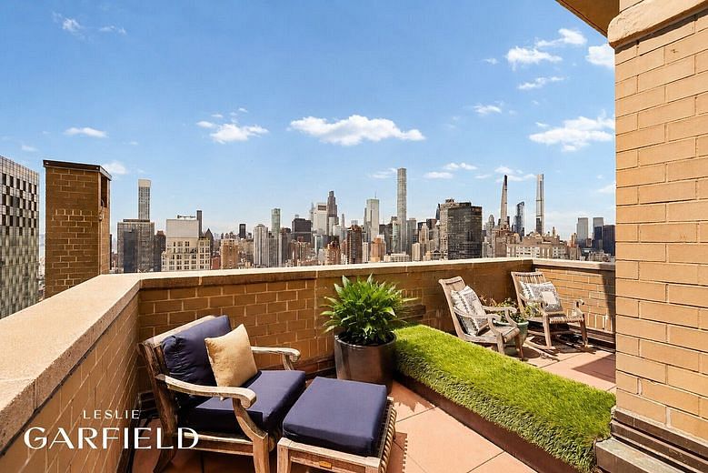 400 East 70th Street #3601