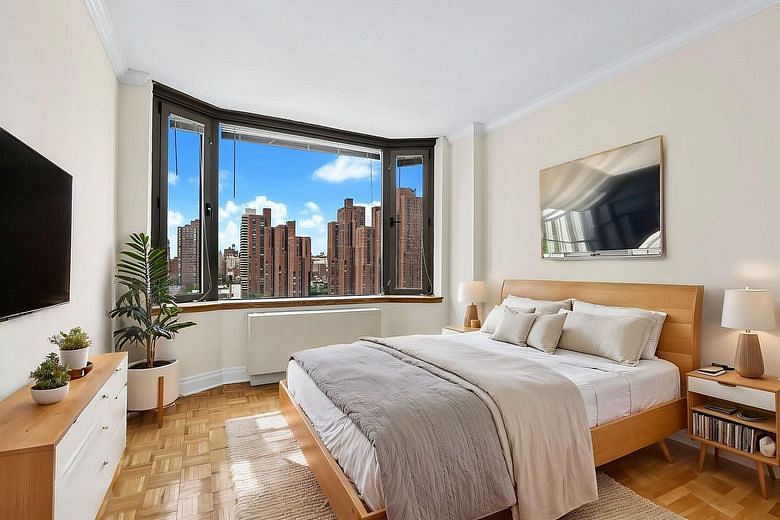 400 East 90th Street #17B