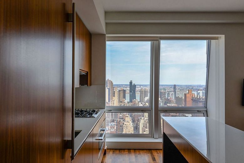 400 Fifth Avenue #47B