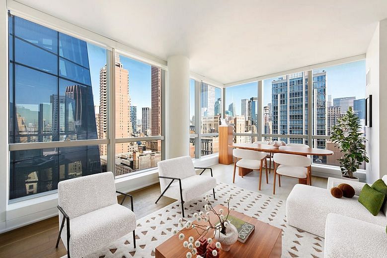 400 Park Avenue South #25E