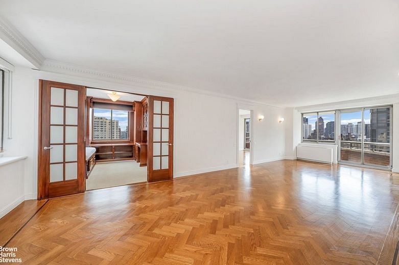 401 East 84th Street #16A
