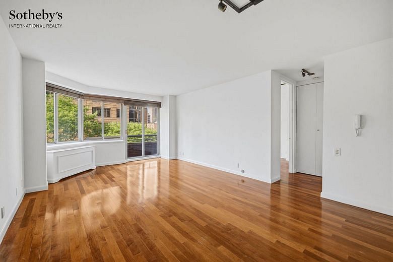 401 East 84th Street #3B