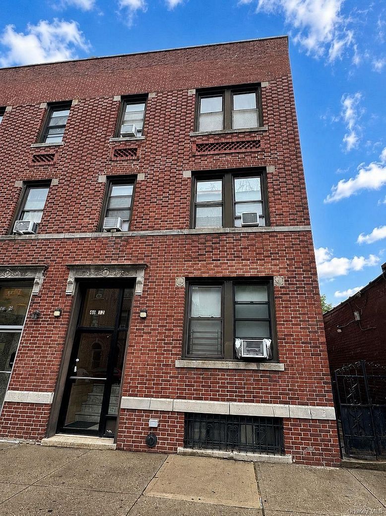 4012 67th Street